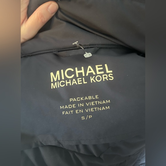 Michael Kors Packable Puffer - Picture 8 of 9